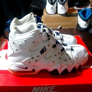 NIKE CB Charles Barkley